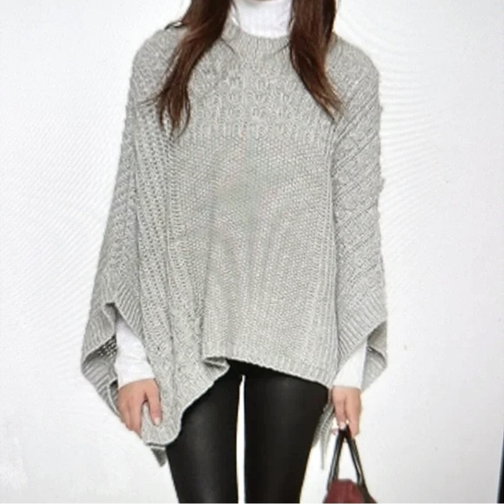 Club Monaco Janeen Gray Thick Knitted Poncho Sweater M L Alpaca Merino Wool